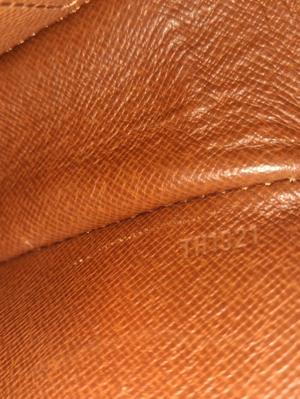 Louis Vuitton Monogram Saint Cloud GM - Picture 13 of 13